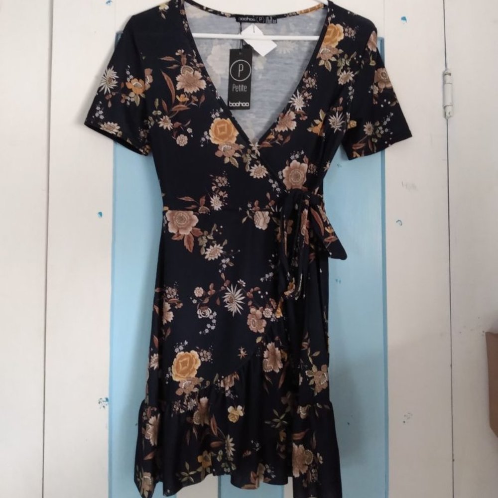 BOOHOO BLACK TUNIC/DRESS COTTAGECORE